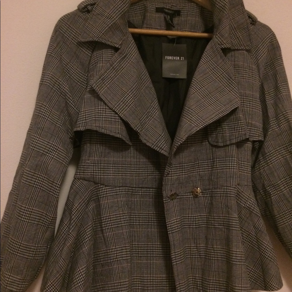 New plaid tweed lightweight, trench-style jacket